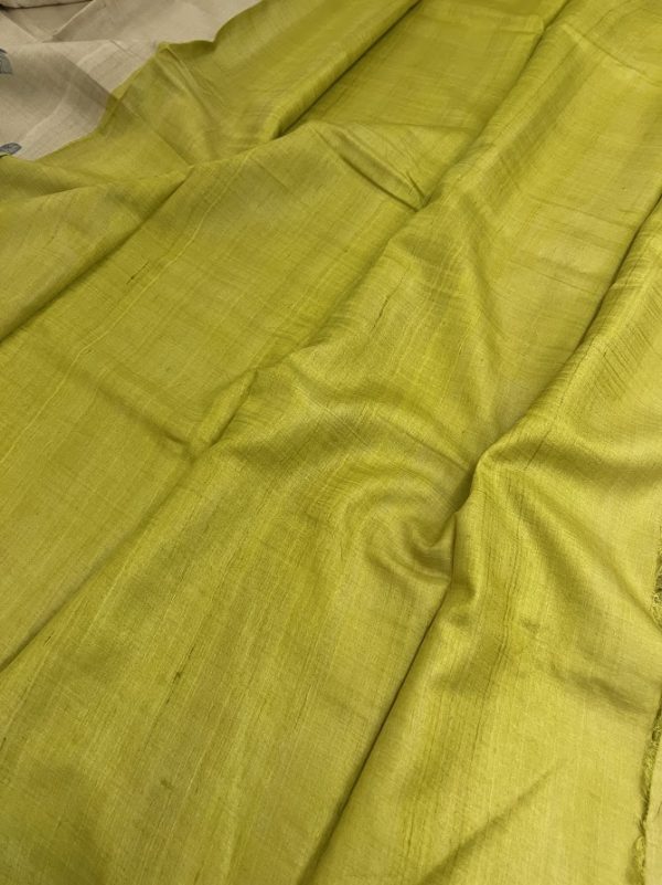 Veena beige green buttercup printed tussar saree