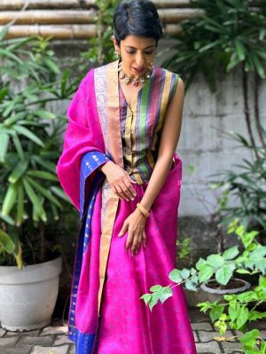 Mishrita Pink organza saree with navy silk border 3