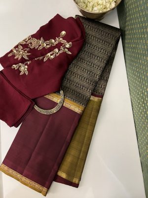 Trayi black long border brocade Kanchipuram silk saree