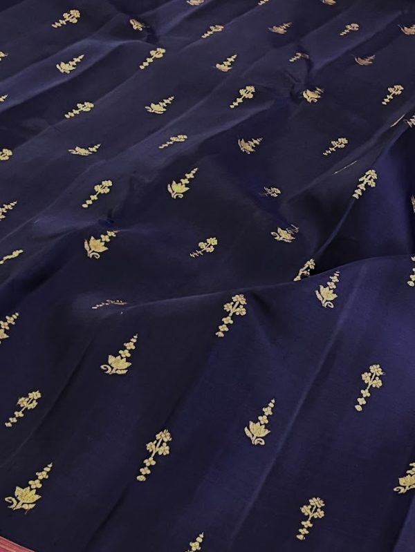 Vera Navy magenta kanchipuram silk saree