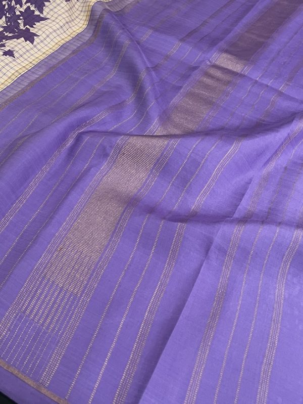 Mila lilac beige checked maple leaf printed kanchipuram silk saree